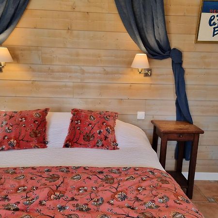Le Relais Des Dalles - Hotel & Restaurant Сассео-ле-Мокондюи Экстерьер фото