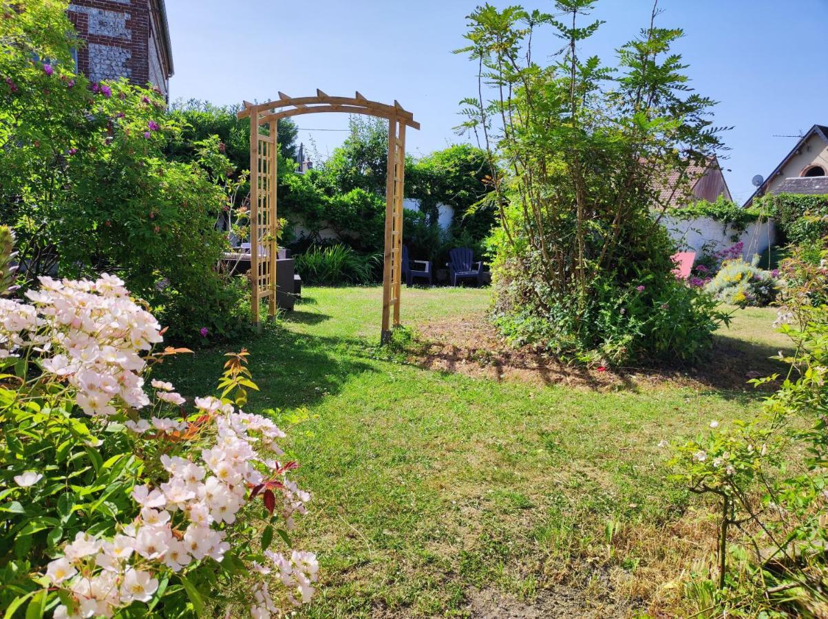 Le Relais Des Dalles - Hotel & Restaurant Сассео-ле-Мокондюи Экстерьер фото